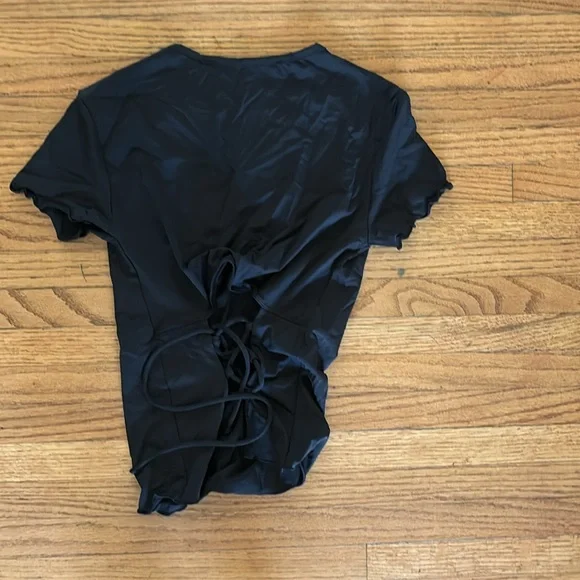 Lioness black top - Picture 3 of 3